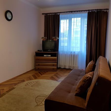 Apartment Gospitalna Street 2 Kiev Extérieur photo