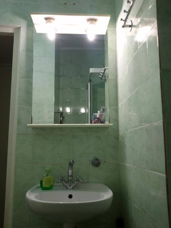 Apartment Gospitalna Street 2 Kiev Extérieur photo